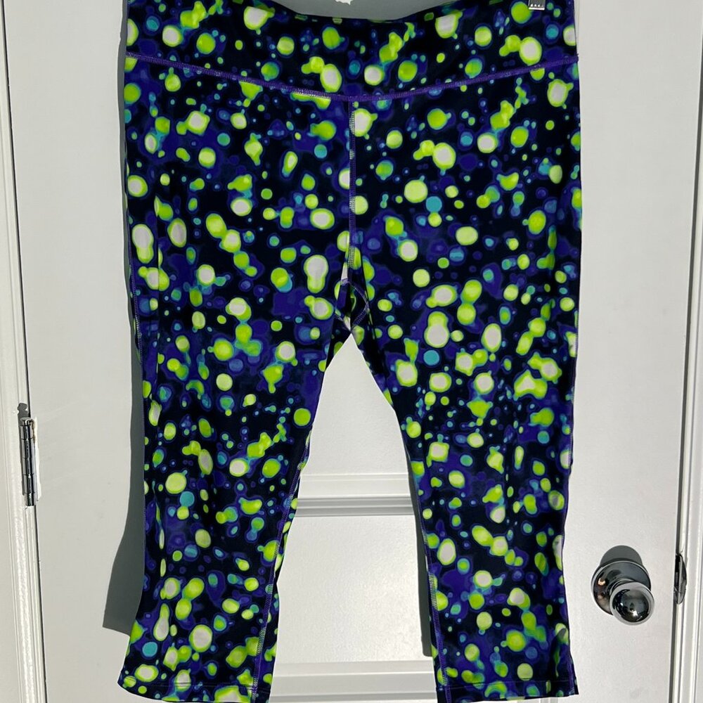 Xersion Capri Leggings